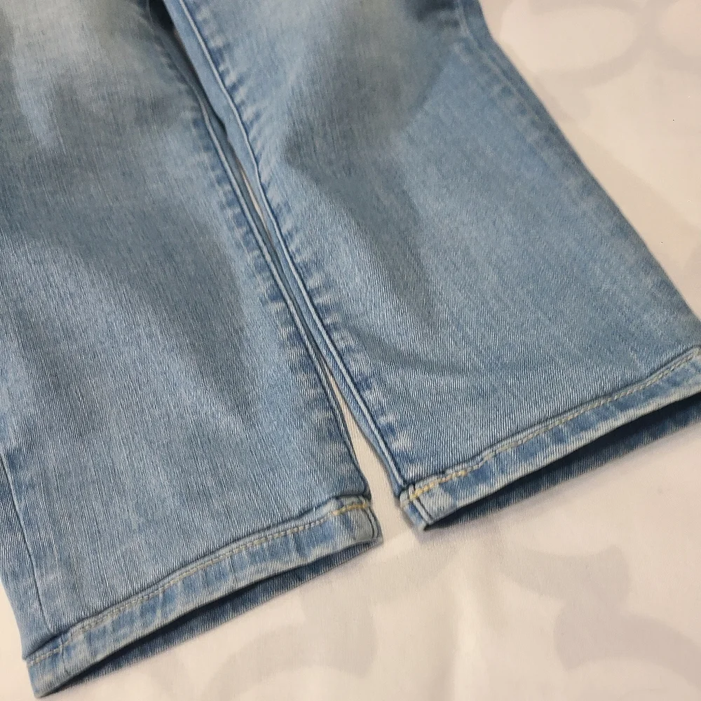 Abercrombie & Fitch‎ High Rise Super Skinny NWT Size 8 Short